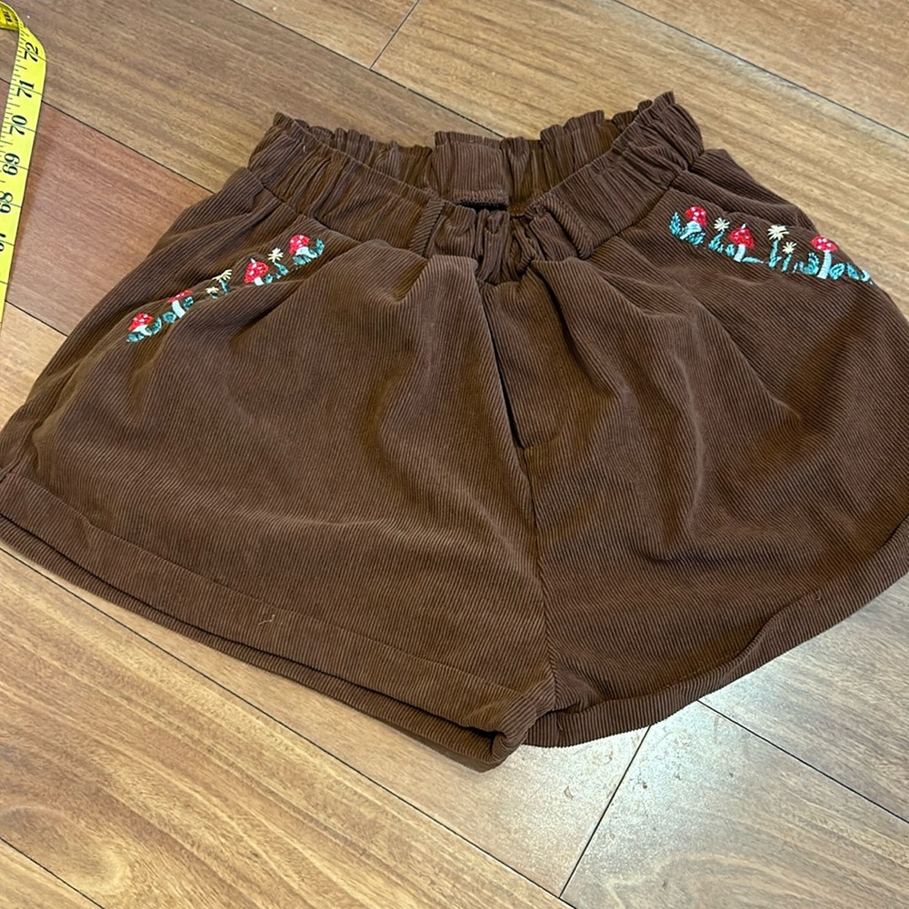 Mushroom Corduroy Brown Shorts